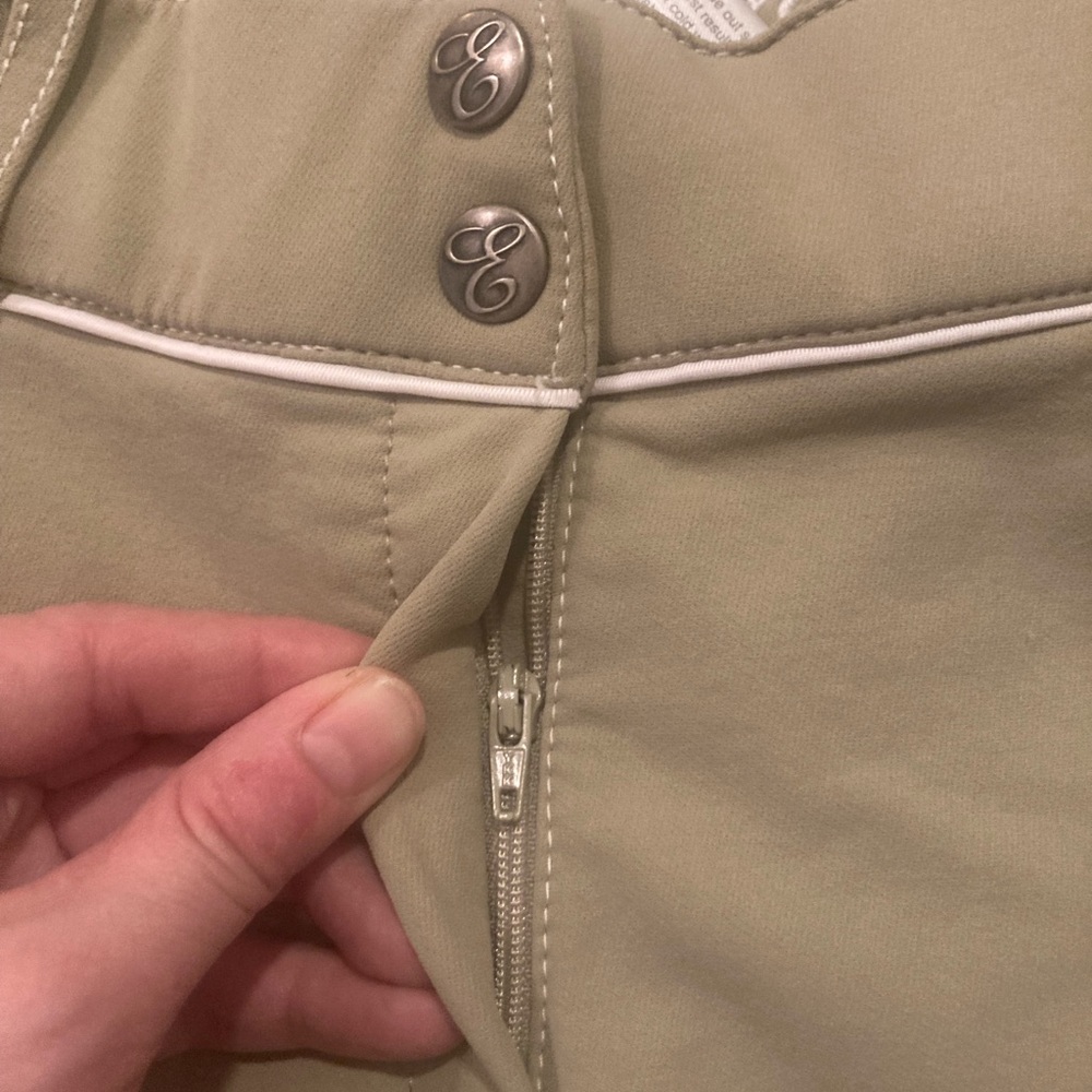 Tan Equestrian Riding Pants - Picture 5 of 10
